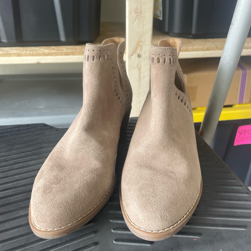 Lucky Brand Leather Women’s 7.5 Ankle Bustina  Booties  Tan